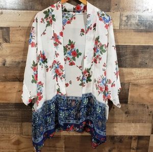 Oversized floral print short sleeve kimono